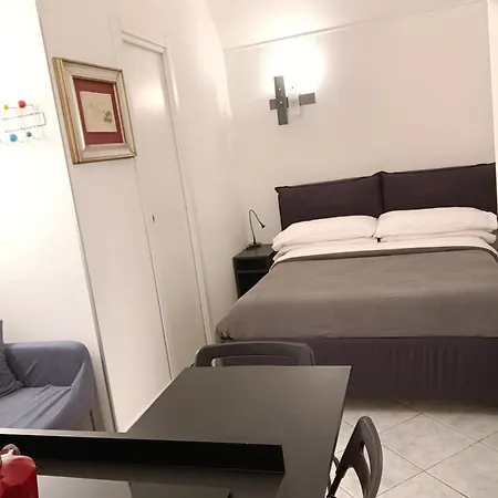 La Residenza Napoli Chiaia Short let Apartment Monolocale Standard-3